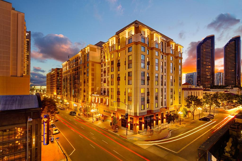 Residence Inn by Marriott San Diego Downtown/Gaslamp Quarter Main image 1